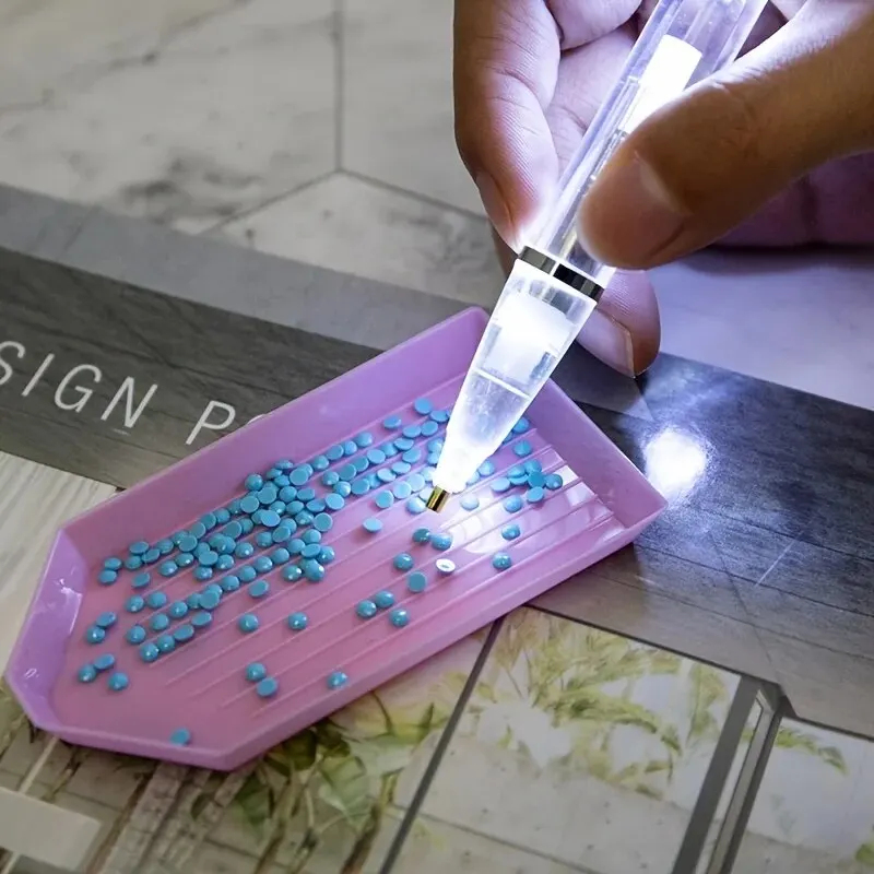 قلم رسم بالألماس مع إضاءة LED، - مراجعة Embroidery Art وسعره