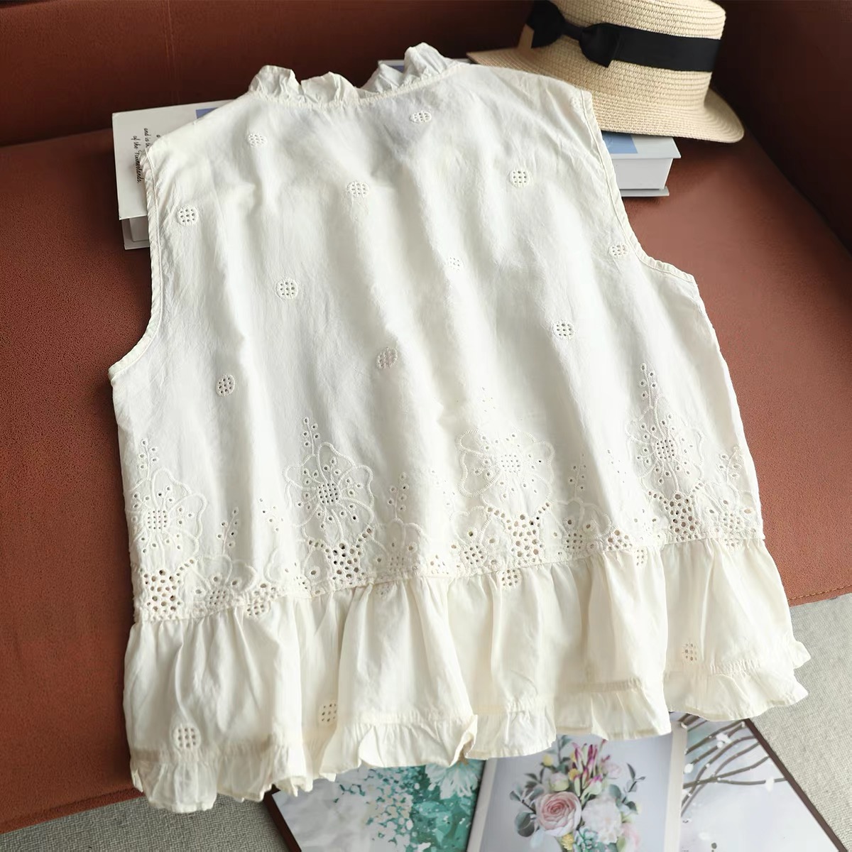 بلوزة نسائية صيفية بدون أكمام  - مراجعة Embroidery Vest وسعره