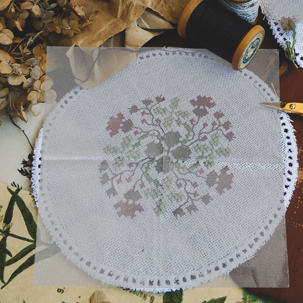مجموعة من 8 قطع ورق تطريز قابل - مراجعة Embroidery Diy وسعره