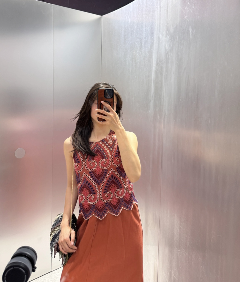 ETJ 2025 ملابس نسائية جديدة عل - مراجعة Embroidery Vest وسعره