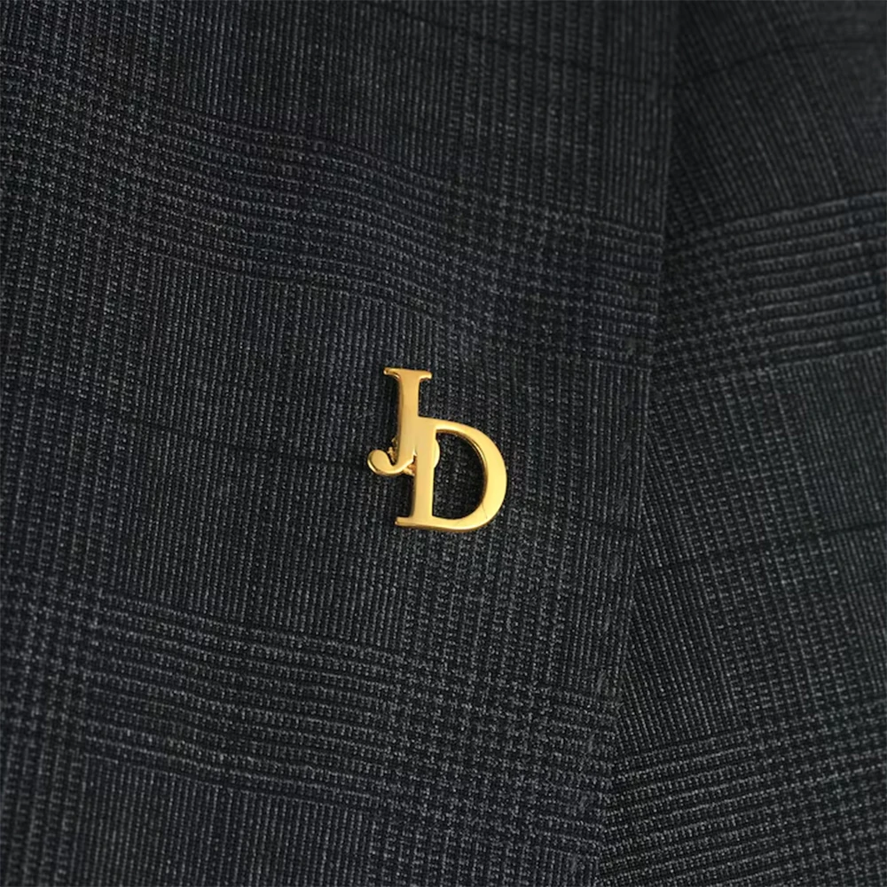 دبابيس أولية مخصصة للنساء شخصي - مراجعة Embroidery Initials وسعره